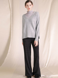 Solid Color V-neck Side-slit Knitted Sweater