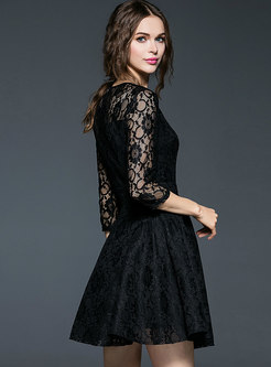 Black O-neck See-though Waist Lace Skater Dress