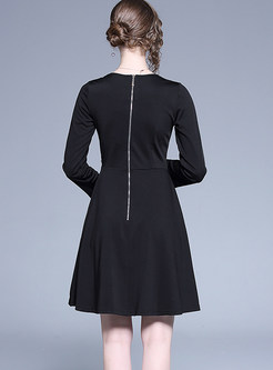 O-neck Long Sleeve Embroidered Waist Skater Dress