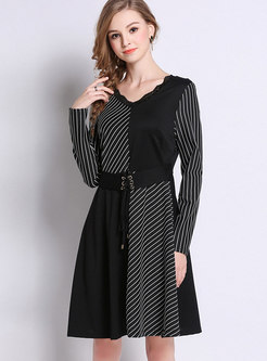 Casual Stitching V-neck Striped Long Sleeve Dress