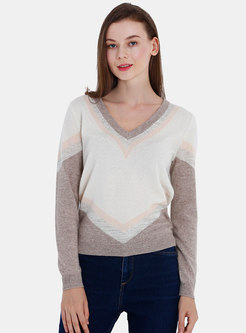 Casual Color-blocked V-neck Knitted Sweater