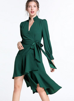 Chic Green V-neck Print Asymmetric Dress With Belt