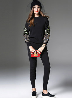 O-neck Embroidered Patchwork Knitted Top & Slim Pants