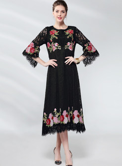 Three Quarters Sleeve Lace Embroidered Print Dress