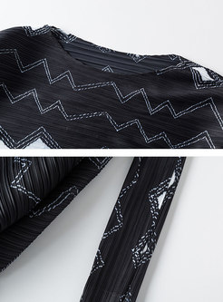 Black Crew-neck Long Sleeve Striped Print Dress