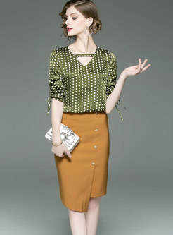 Chic Green V-neck Dots Blouse & High Waist Sheath Skirt
