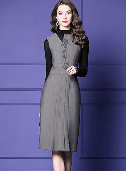 Fashion Grey Sleeveless V-neck Beaded Bodycon Dress