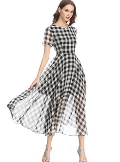 Color-blocked Plaid High Waist Chiffon Maxi Dress
