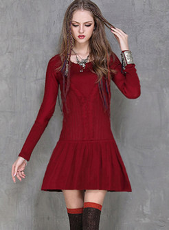 Solid Color O-neck Long Sleeve Pleated Dress