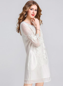 Chic V-neck Embroidered Three Quarters Sleeve Shift Dress
