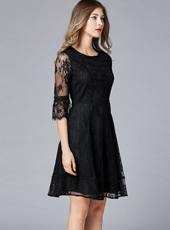 Black Flare Sleeve Plus Size Skater Dress