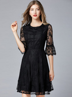 Black Flare Sleeve Plus Size Skater Dress