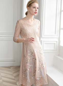 Sweet Perspective V-neck Embroidered Lace Slim Dress