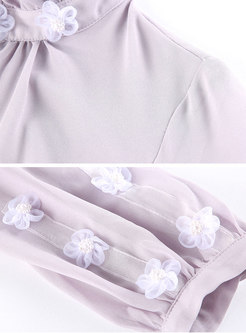 Sweet Ruffled Collar Stereoscopic Flower Pullover Blouse