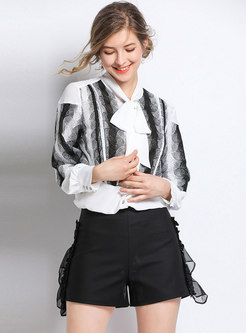 Color-blocked Stand Collar Bowknot Single-breasted Blouse