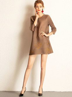 Chic Hollow Out O-neck Print Drilling Shift Mini Dress