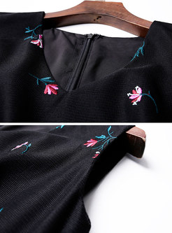 Stylish Floral Embroidered V-neck Sleeveless Skater Dress