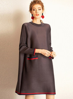 O-neck Long Sleeve Plus Size Loose Pleated Dress