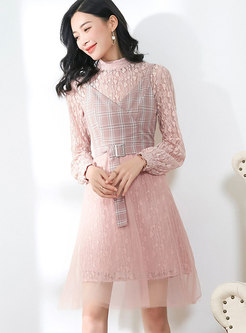 Sweet Lace Splicing Stand Collar Slim Skater Dress