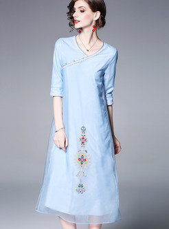 Fashion V-neck Embroidered Slim A Line Dress