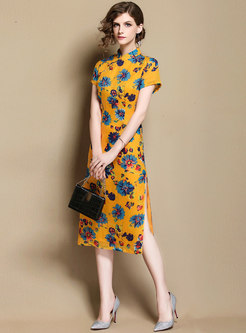 Retro Mandarin Collar Print Slit Sheath Dress