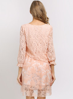 Pink Lace Splicing O-neck Loose Mini Dress