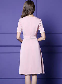 Stylish Pink O-neck High Waist Pleated Dress