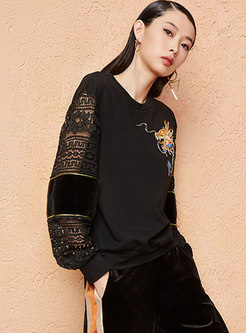 Lace Splicing Embroidered O-neck Loose Sweatshirt