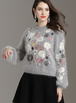 Stylish Sequins Flower Pattern O-neck Sweater