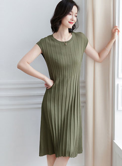 Elegant Solid Color O-neck Slim Knitted Dress