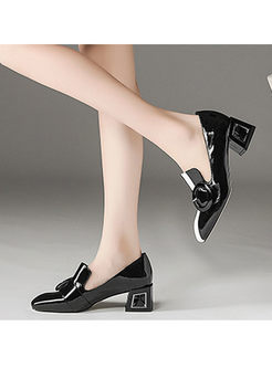 Stylish Solid Color Square Heel Shoes