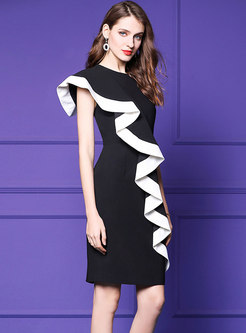 Stylish Falbala Color-blocked Sleeveless Dress