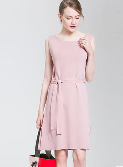 Pure Color Sleeveless Belted Side-slit Knitted Dress