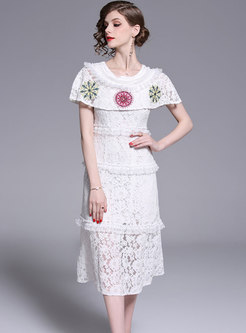 Trendy White Embroidered Lace Flouncing Dress 