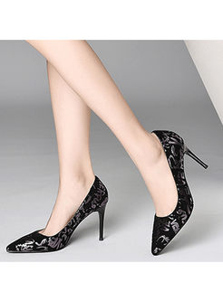 Chic Pointed Head Letter Print Shoes