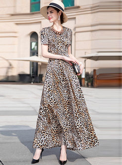 Elegant Leopard V-neck Gathered Waist Maxi Dress