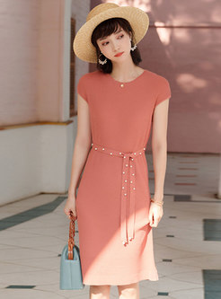 Brief O-neck Belted Knitted Midi Dress