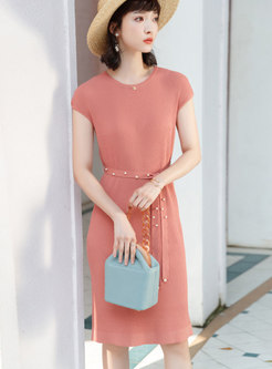 Brief O-neck Belted Knitted Midi Dress
