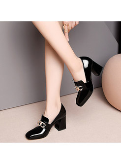 Stylish Square Toe Chunky Heel Drilling Leather Shoes