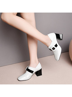 Color-blocked Chunky Heel Buckle Square Toe Shoes