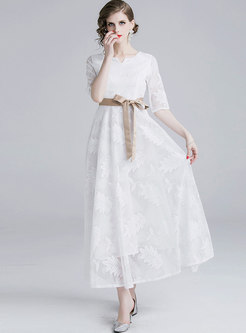 Elegant Lace Half Sleeve Tie-waist Hem Maxi Dress