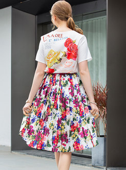 Casual Print O-neck T-shirt & Pleated Skirt
