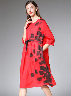 Plus Size Print Tie-waist Midi Dress