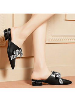 Trendy Bowknot Pointed Head Flat Slippers