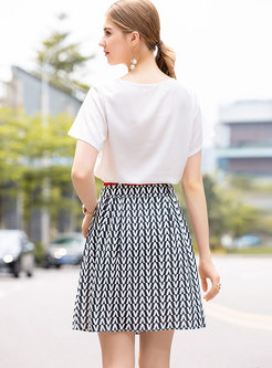 Letter Print O-neck T-shirt & Tie-waist A Line Skirt