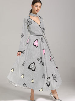 Deep V-neck Heart Print Maxi Dress
