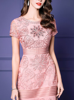 Stylish Embroidered Plus-size High Waist Bodycon Dress