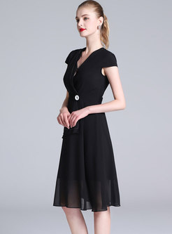 Elegant Mesh Splicing V-neck Slim A Line Dress
