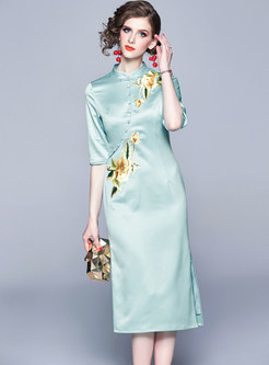 Vintage Light Blue Embroidered Mandarin Bodycon Dress