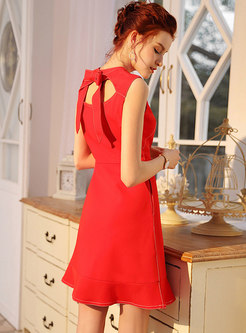Solid Color Backless Bowknot A Line Dress